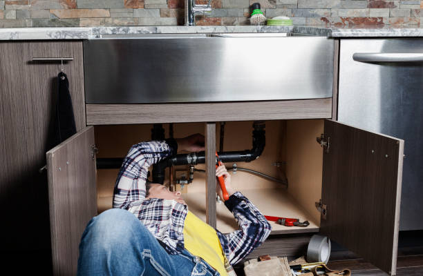 Best Emergency Plumber  in Clear Lake, WI